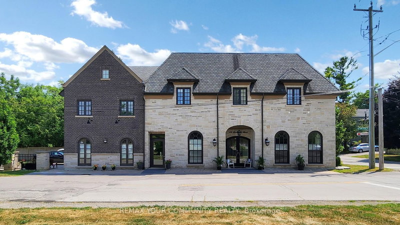 42 Somerville St, Whitchurch-Stouffville, L4A 1G6 | Image 2