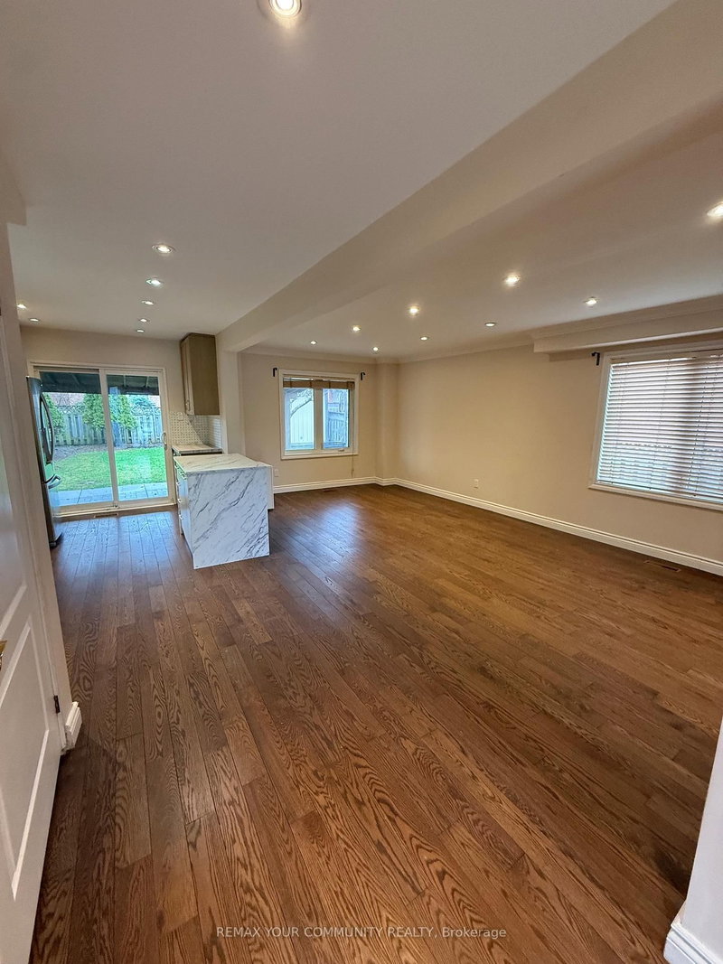 81 Waterfall Rd, Vaughan, L4L 5B3 | Image 3