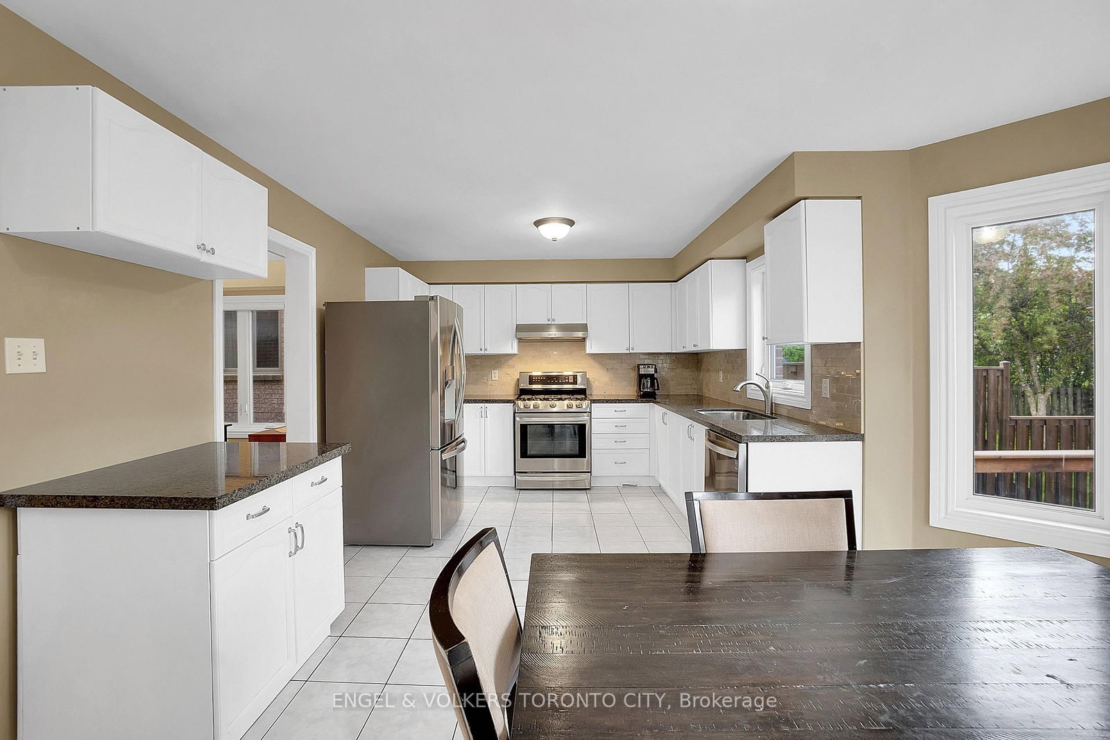 Detached House for sale at 24 Timber Valley Avenue, Richmond Hill, Ontario, L4E 3S6 - Oak Ridges - MLS: N12946764