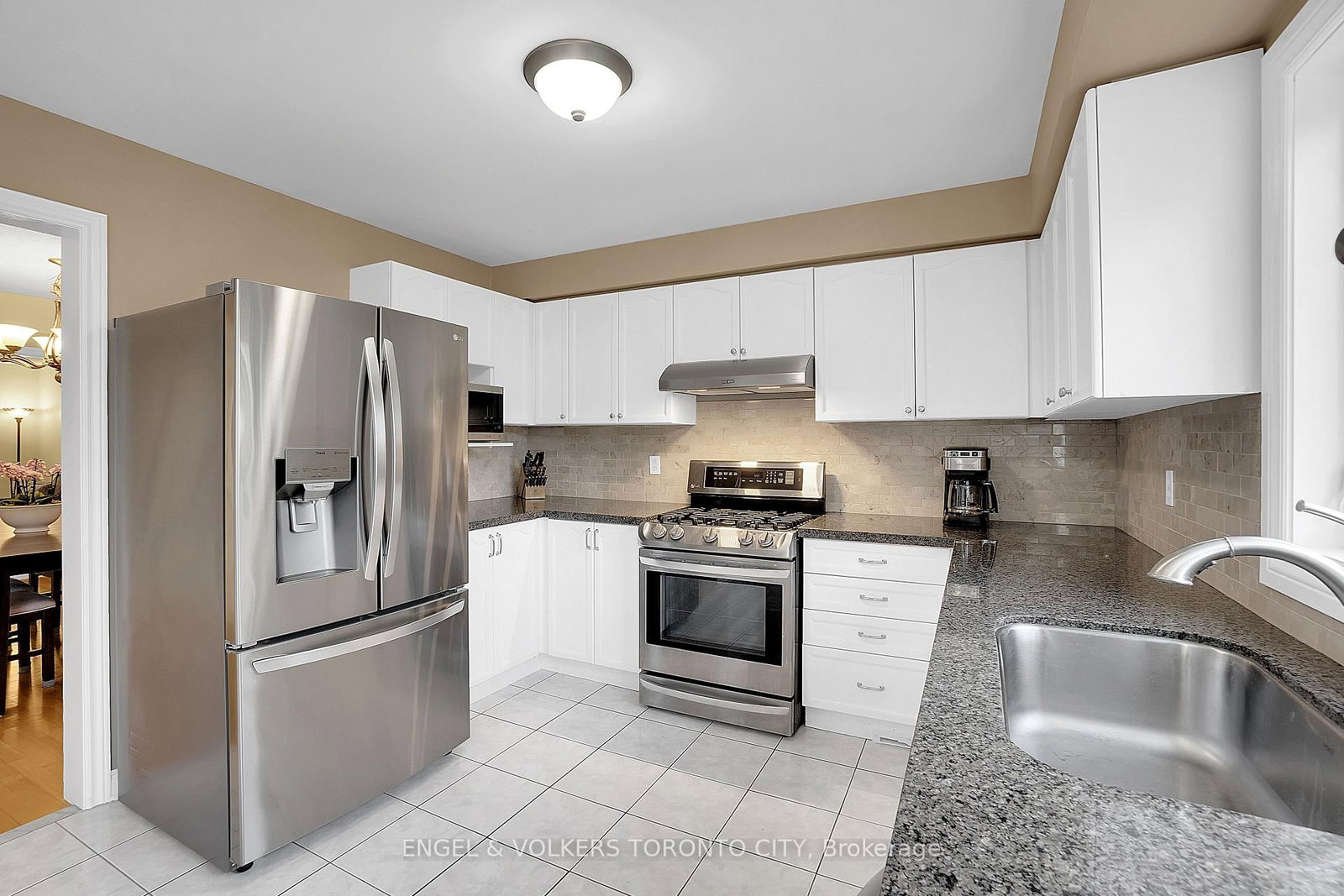 Detached House for sale at 24 Timber Valley Avenue, Richmond Hill, Ontario, L4E 3S6 - Oak Ridges - MLS: N12946764