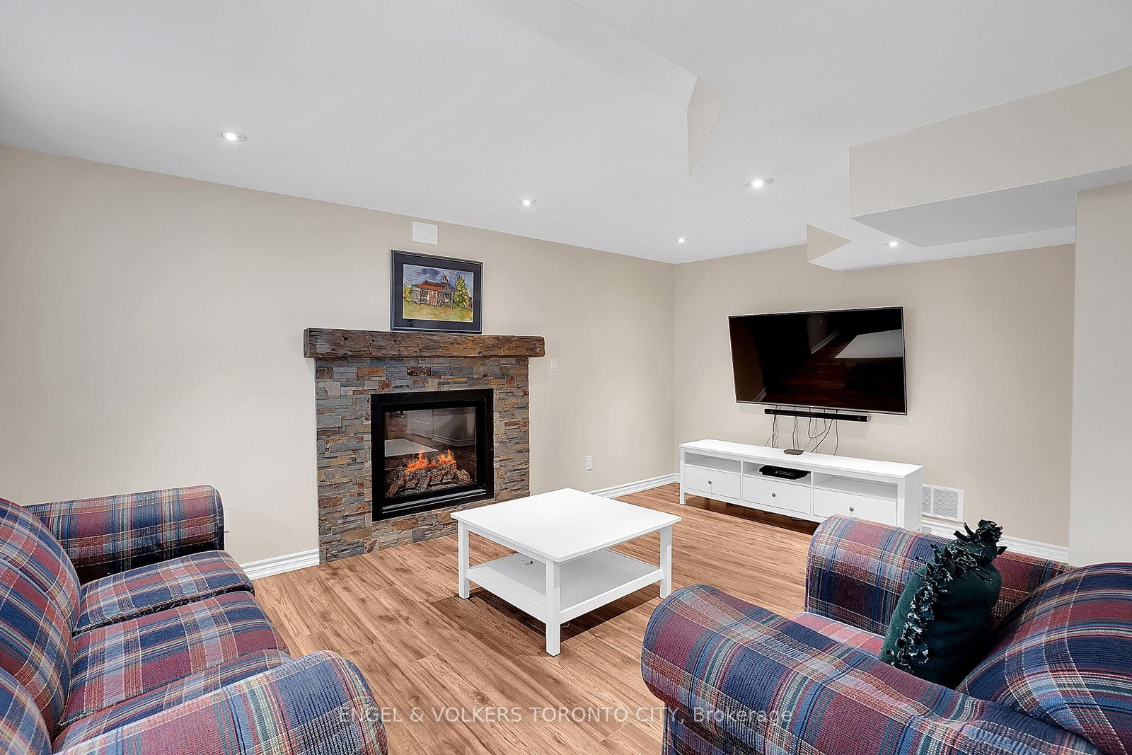 Detached House for sale at 24 Timber Valley Avenue, Richmond Hill, Ontario, L4E 3S6 - Oak Ridges - MLS: N12946764