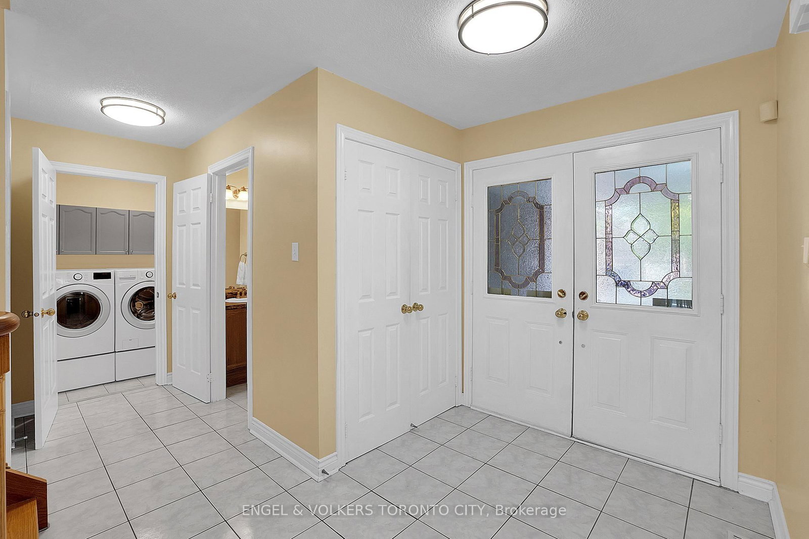 Detached House for sale at 24 Timber Valley Avenue, Richmond Hill, Ontario, L4E 3S6 - Oak Ridges - MLS: N12946764