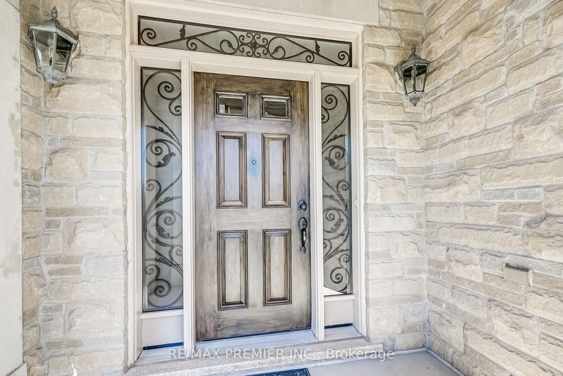 246 Hansard Dr, Vaughan, L4H 0W1 | Image 3