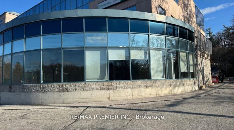 105 - 8077 Islington Ave, Vaughan, L4L 7X7 | Image 3