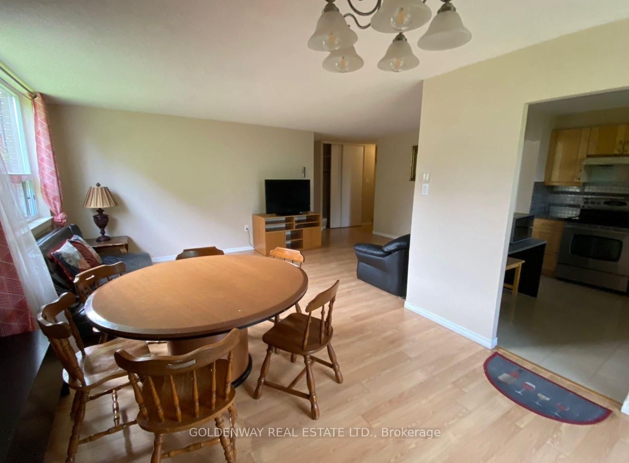 7451 Yonge Street, Unit 202 - Photo 7