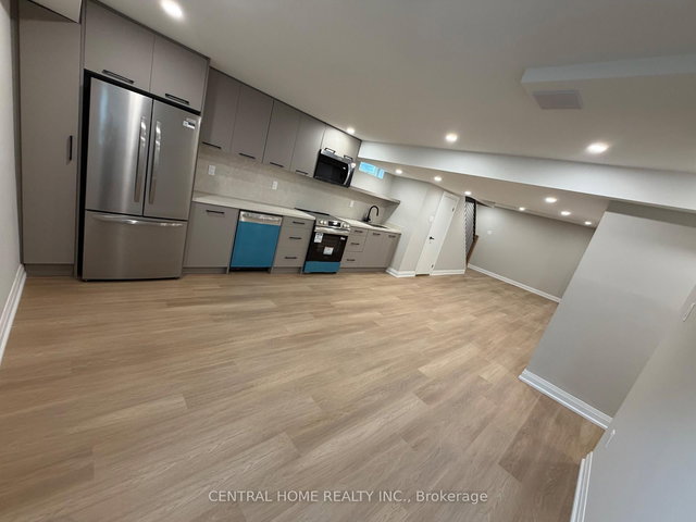 BSMT - 229 Spring Gate Boulevard