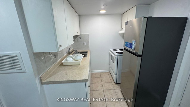 (Lower Level 2) - 65 Park Crescent