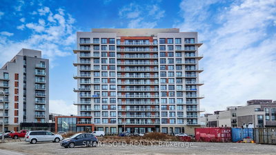 626 - 2 David Eyer Rd | Richmond Hill | Image