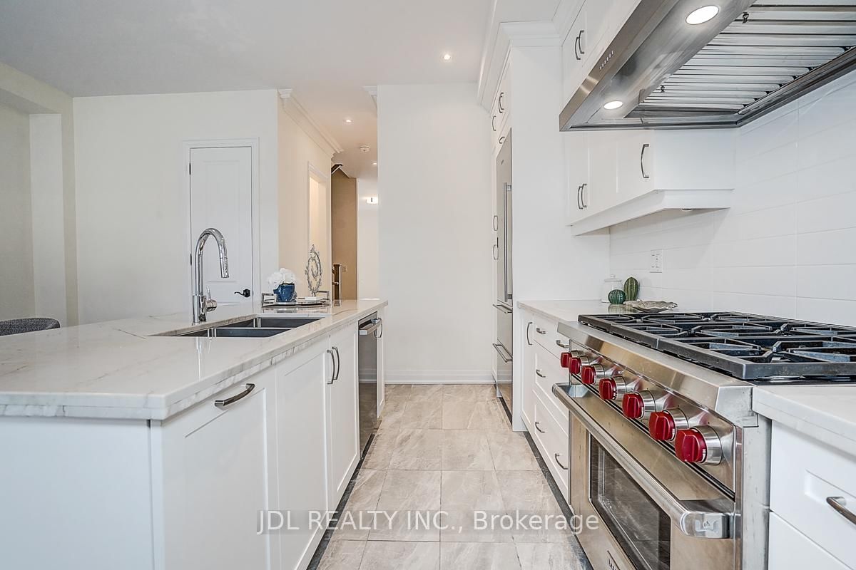 Townhouse for sale at 4199 Major Mackenzie Drive, Markham, Ontario, L6C 3L5 - Angus Glen - MLS: N12948840