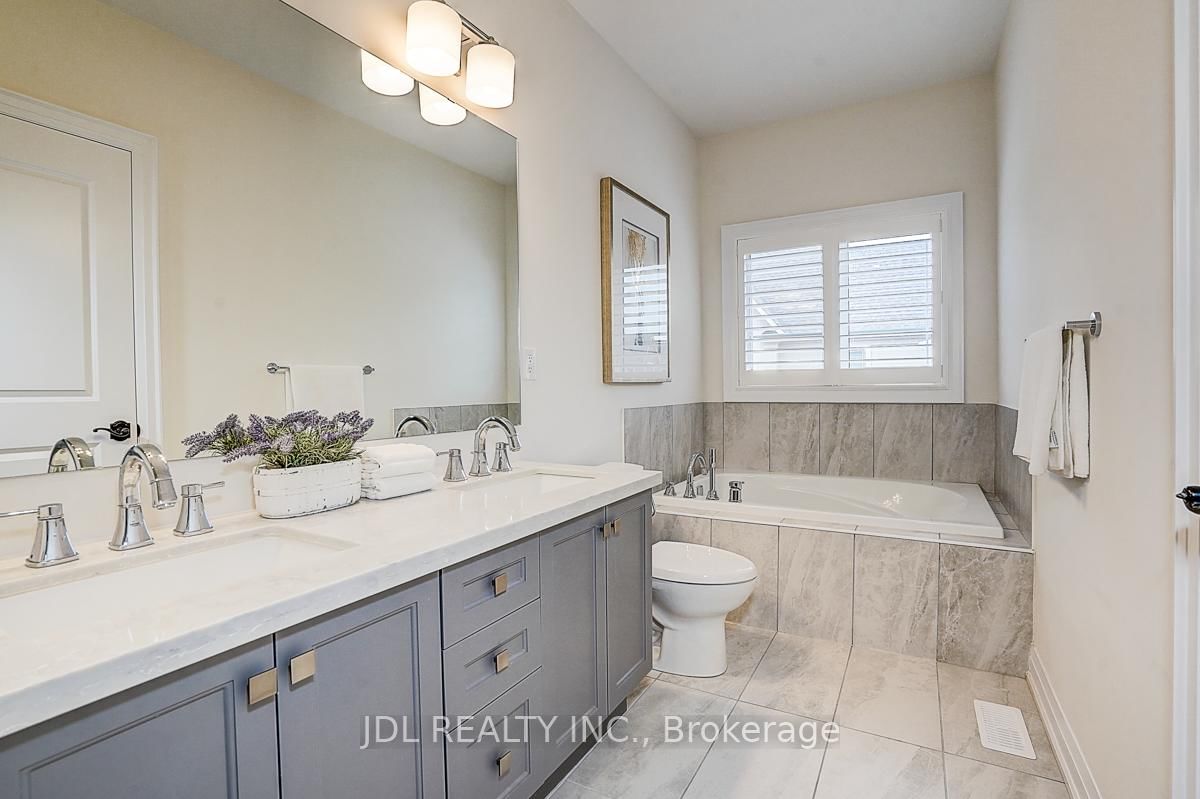 Townhouse for sale at 4199 Major Mackenzie Drive, Markham, Ontario, L6C 3L5 - Angus Glen - MLS: N12948840