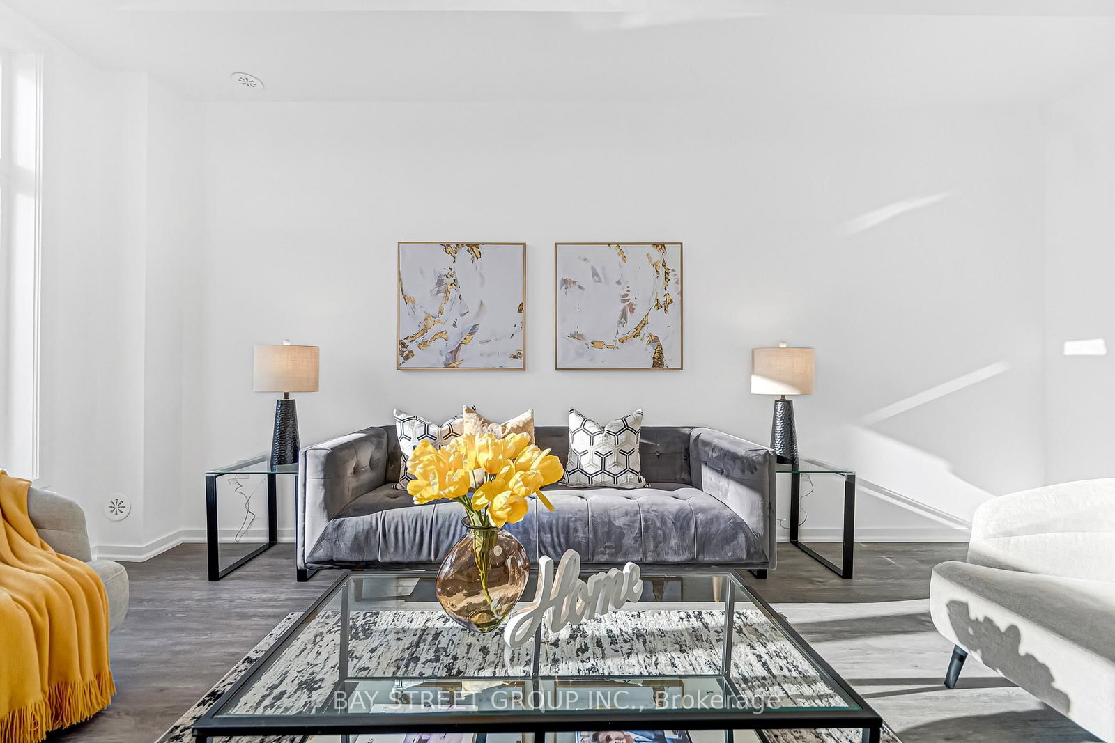 Townhouse for sale at 27 Armillo Place, Markham, Ontario, L6E 0V4 - Wismer - MLS: N12949092