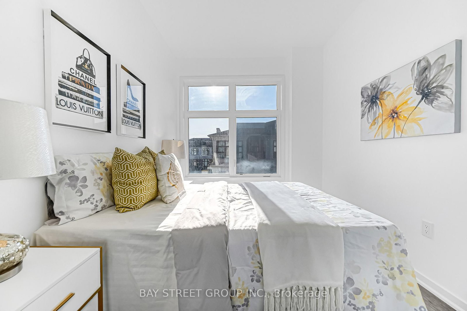 Townhouse for sale at 27 Armillo Place, Markham, Ontario, L6E 0V4 - Wismer - MLS: N12949092