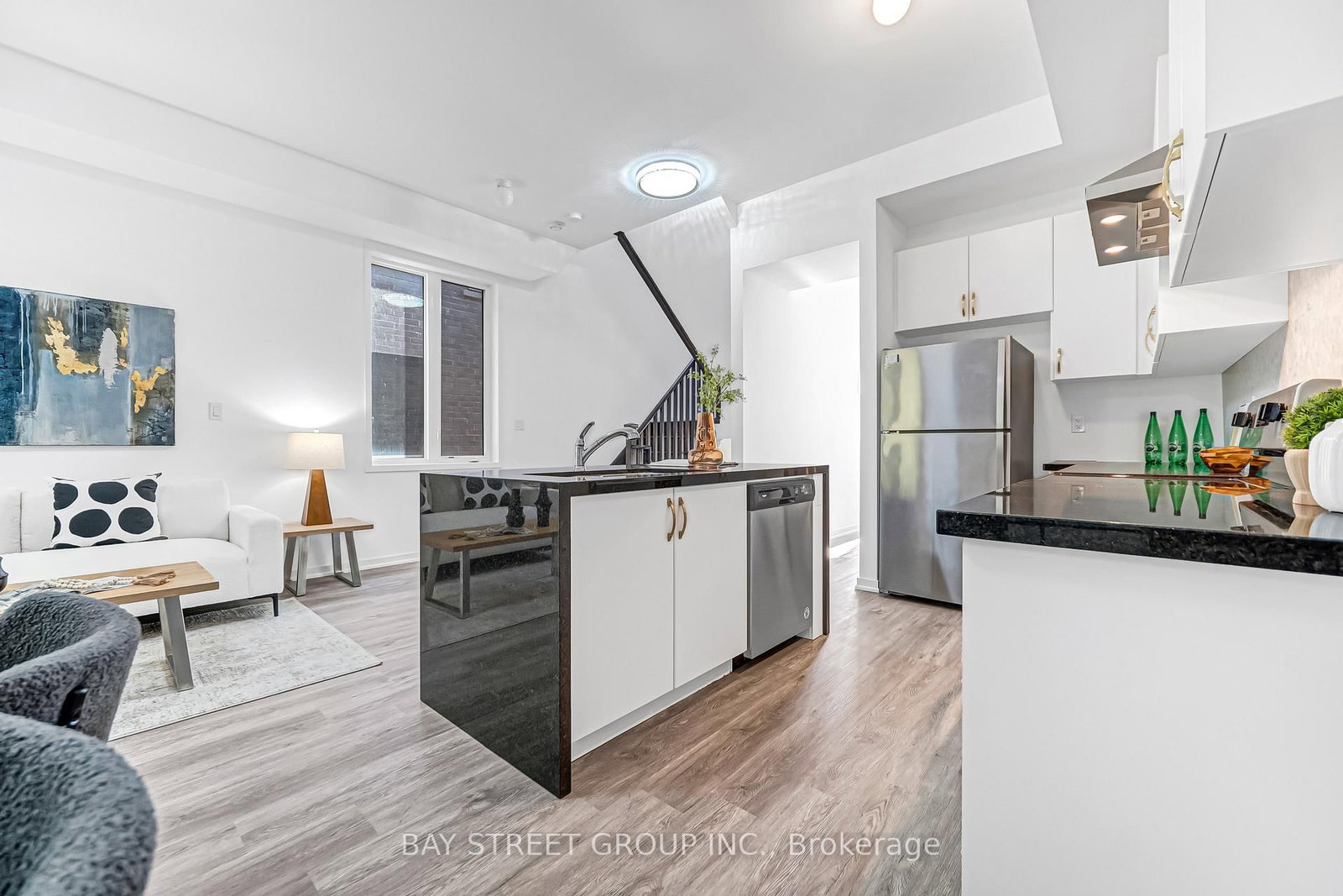 Townhouse for sale at 27 Armillo Place, Markham, Ontario, L6E 0V4 - Wismer - MLS: N12949092