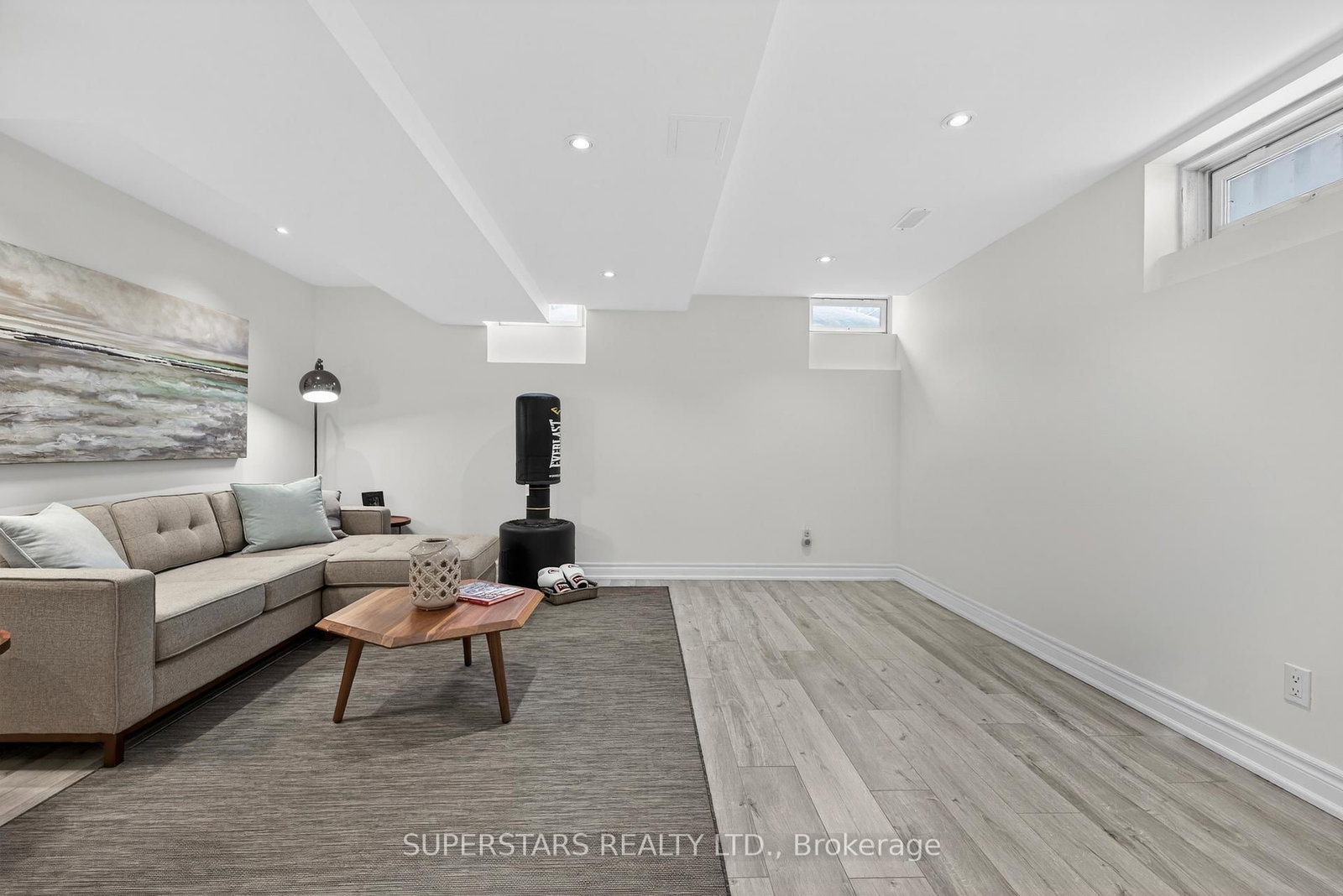 Detached House for sale at 68 Albright Crescent, Richmond Hill, Ontario, L4E 4Z4 - Jefferson - MLS: N12949158