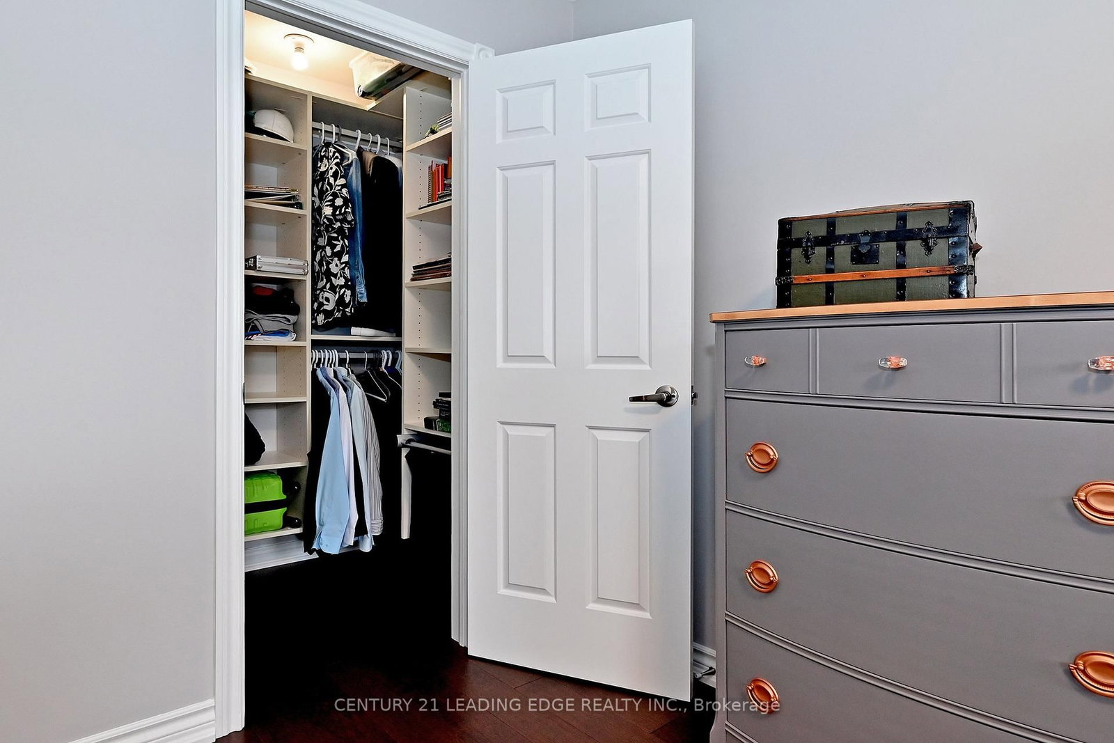 Detached House for sale at 19 Berkeley Court, Markham, Ontario, L3R 6M4 - Unionville - MLS: N12949348