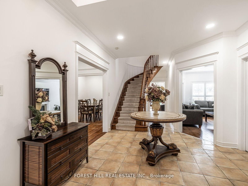 41 Cedar Springs Dr, Richmond Hill, L4S 2B1 | Image 3