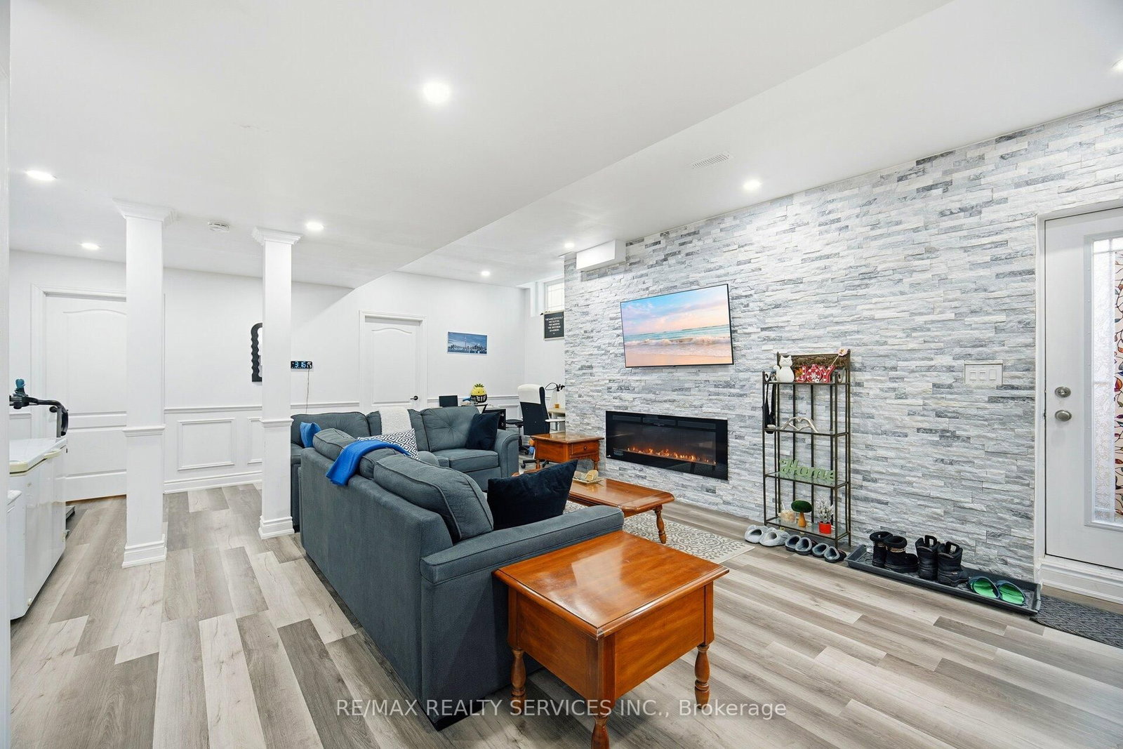 Detached House for sale at 36 West Coast Trail, King, Ontario, L7B 0A4 - Nobleton - MLS: N12949452