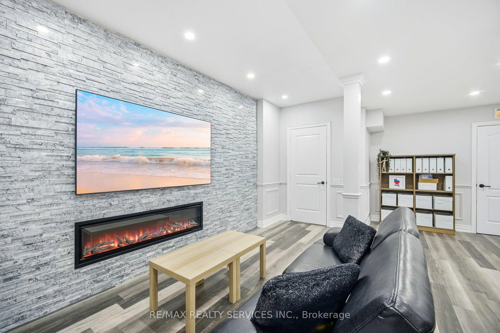 Detached House for sale at 36 West Coast Trail, King, Ontario, L7B 0A4 - Nobleton - MLS: N12949452