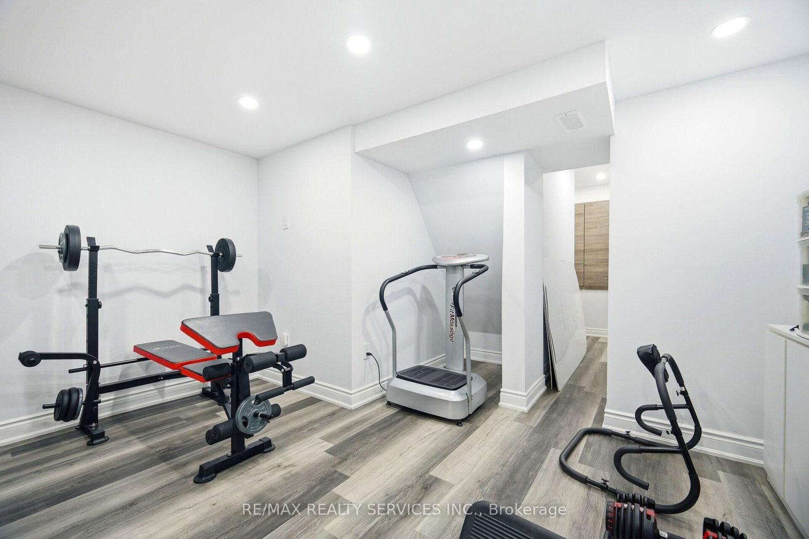 Detached House for sale at 36 West Coast Trail, King, Ontario, L7B 0A4 - Nobleton - MLS: N12949452