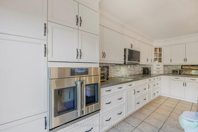5735 Concession Rd 6 • Adjala-Tosorontio, ON photo 9