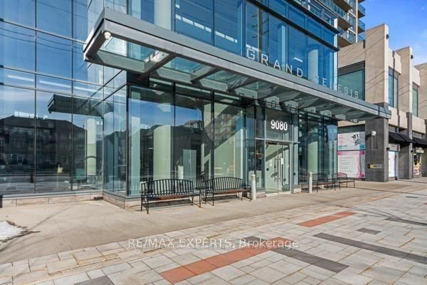 203 - 9090 Yonge Street