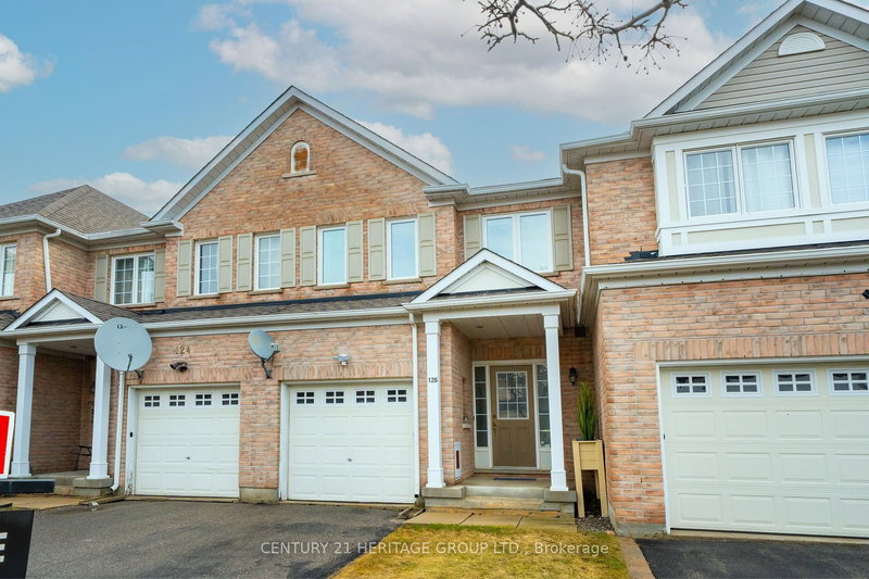 126 Lowther Ave, Richmond Hill, L4E 4P4 | Image 2