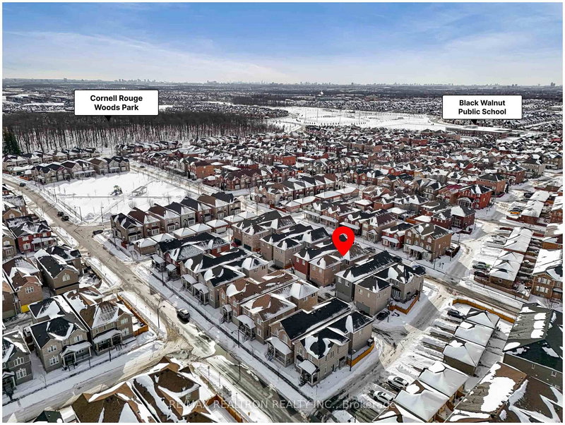 51 Albert Lewis St, Markham, L6B 0Z3 | Image 2