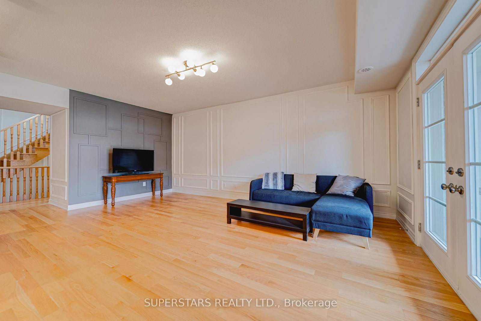 Listing Image 20