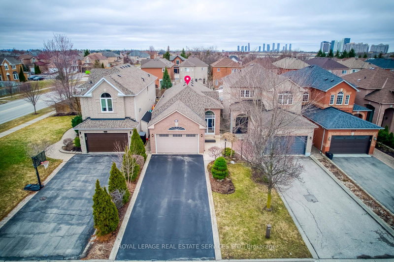 236 Slywood Cres, Vaughan, L6A 2P9 | Image 3