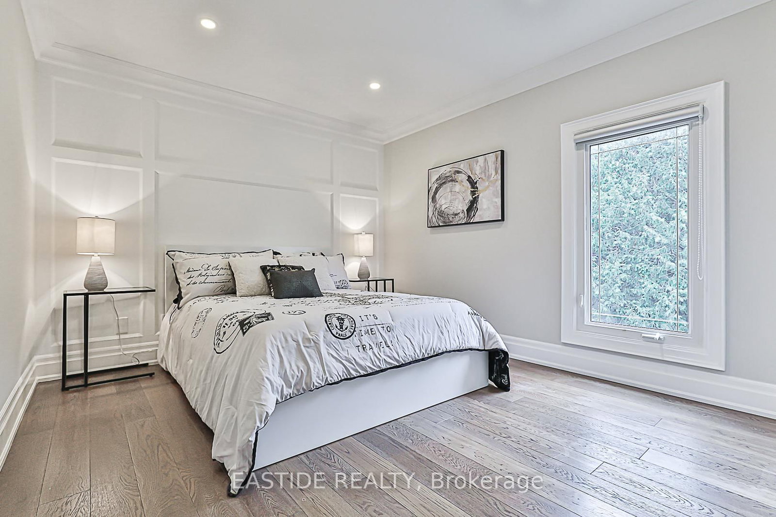 Detached House for sale at 11 Gatcombe Circle, Richmond Hill, Ontario, L4C 9P4 - Mill Pond - MLS: N12950808