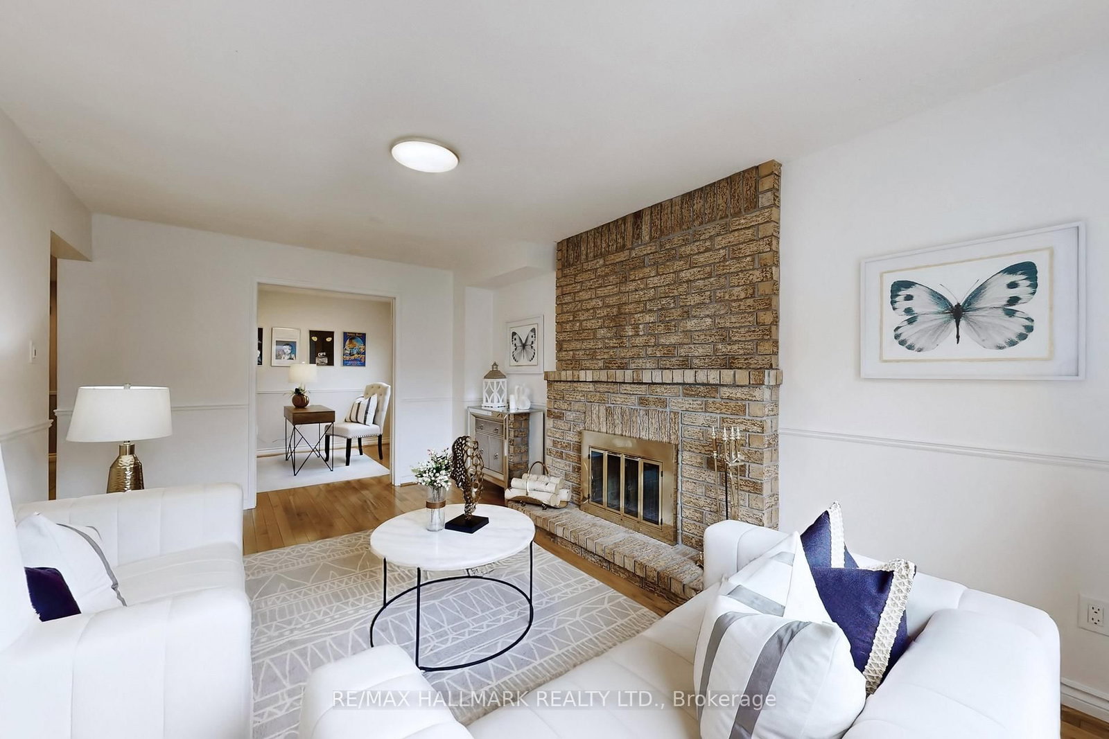 Detached House for sale at 69 Dunbarton Court, Richmond Hill, Ontario, L4C 8E9 - Harding - MLS: N12951676