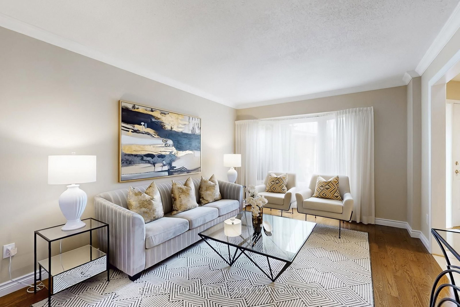 Detached House for sale at 69 Dunbarton Court, Richmond Hill, Ontario, L4C 8E9 - Harding - MLS: N12951676