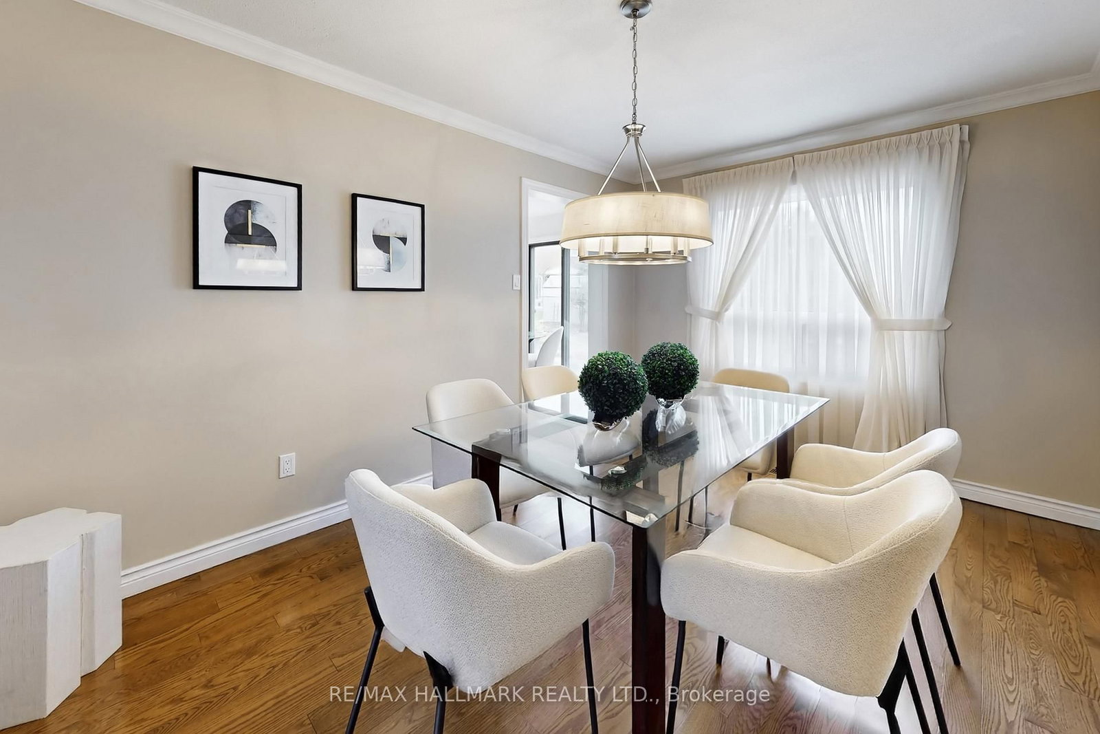 Detached House for sale at 69 Dunbarton Court, Richmond Hill, Ontario, L4C 8E9 - Harding - MLS: N12951676