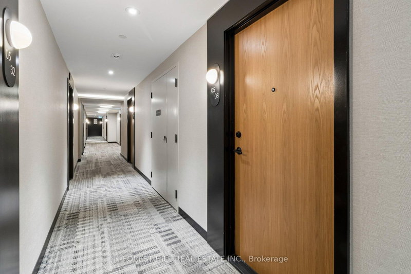 508 - 7950 Bathurst St, Vaughan, L4J 0L4 | Image 3