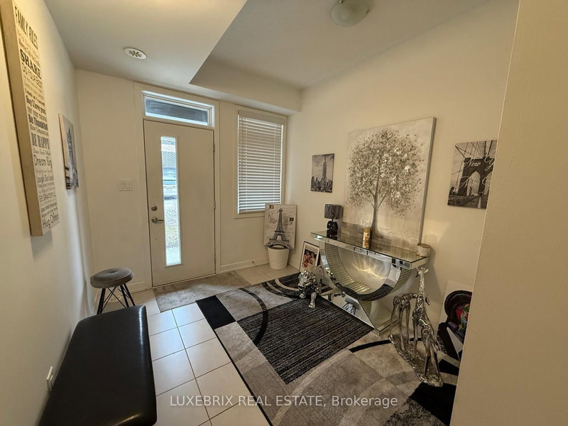 321 Dalhousie St, Vaughan, L4L 0M2 | Image 3