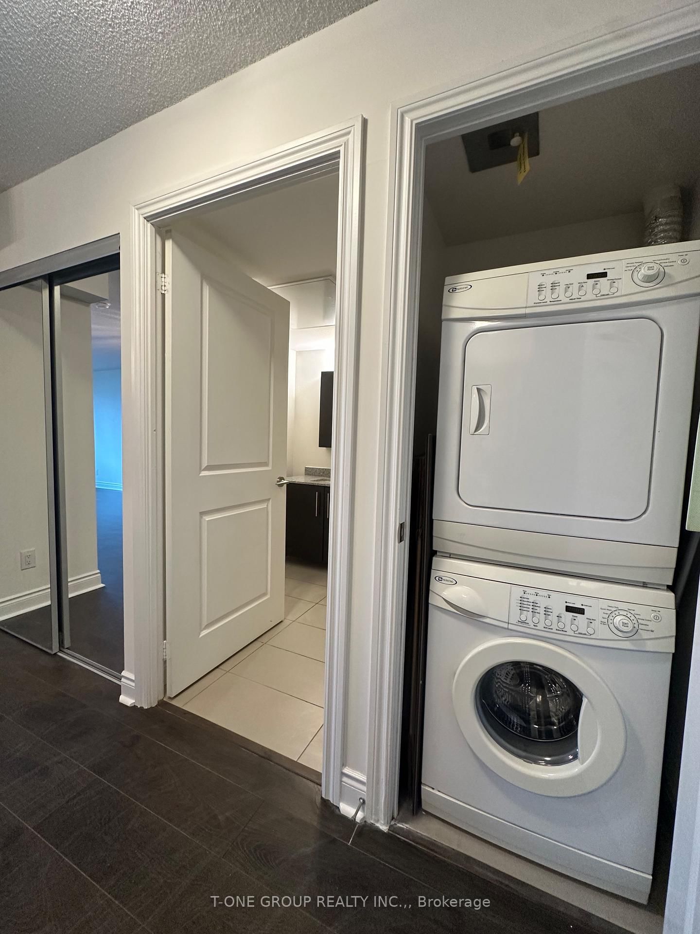 273 South Park Road, Unit 611 - Photo 21