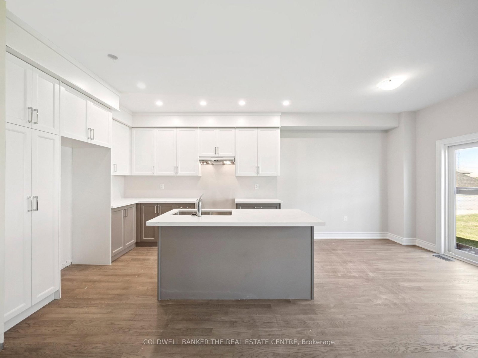 13 Hildred Cushing Way • Uxbridge, ON photo 11