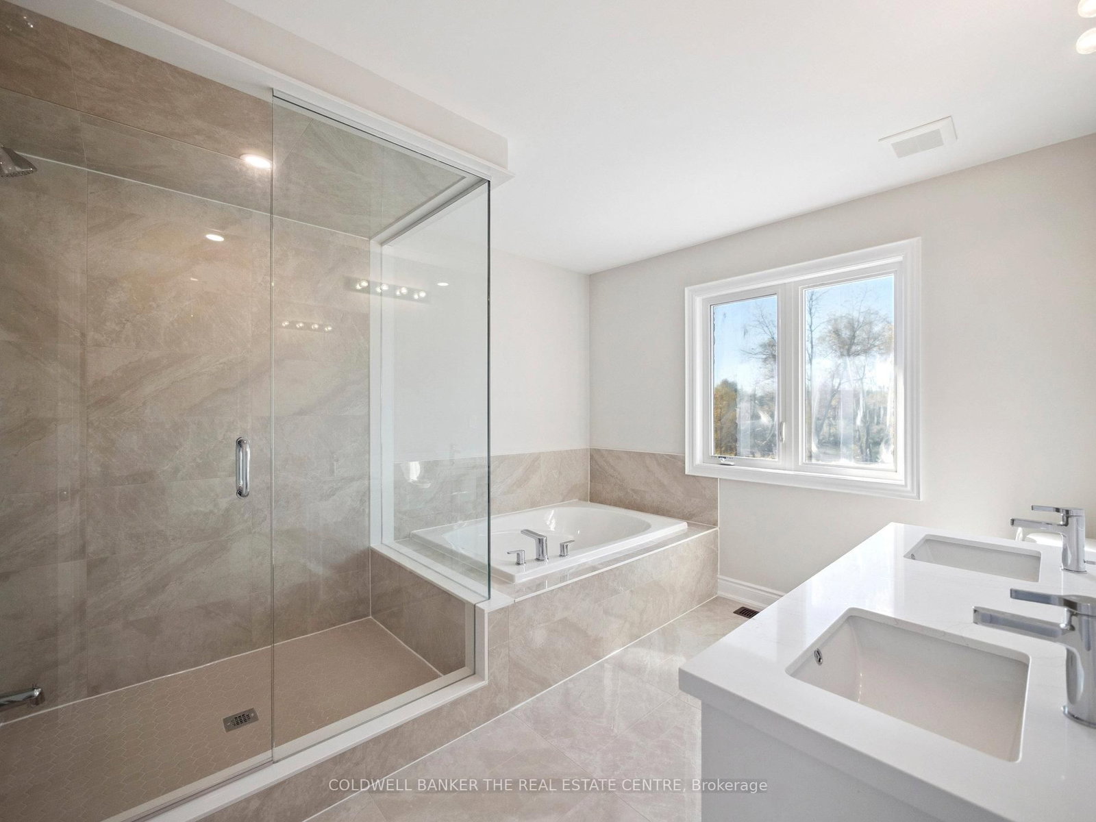 13 Hildred Cushing Way - Photo 20