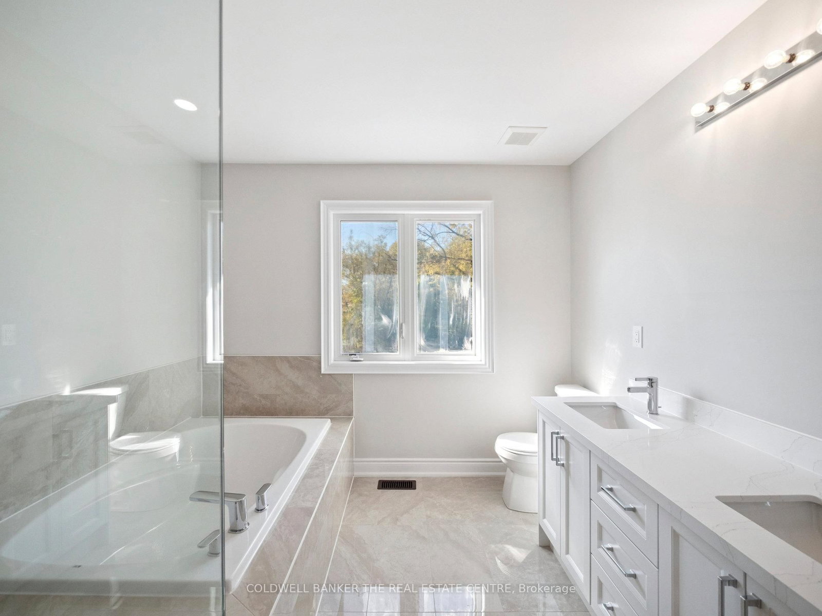 13 Hildred Cushing Way • Uxbridge, ON photo 21