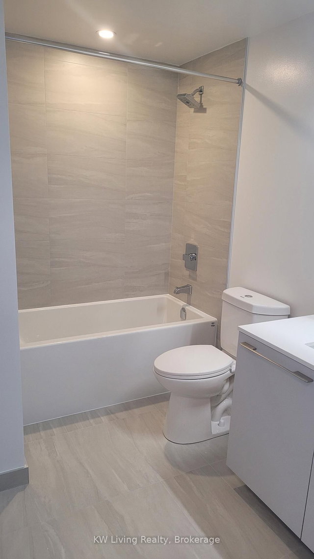 4206 - 8 Water Walk Drive