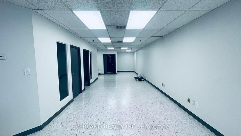 23 - 391 Steelcase Rd, Markham, L3R 3V9 | Image 2