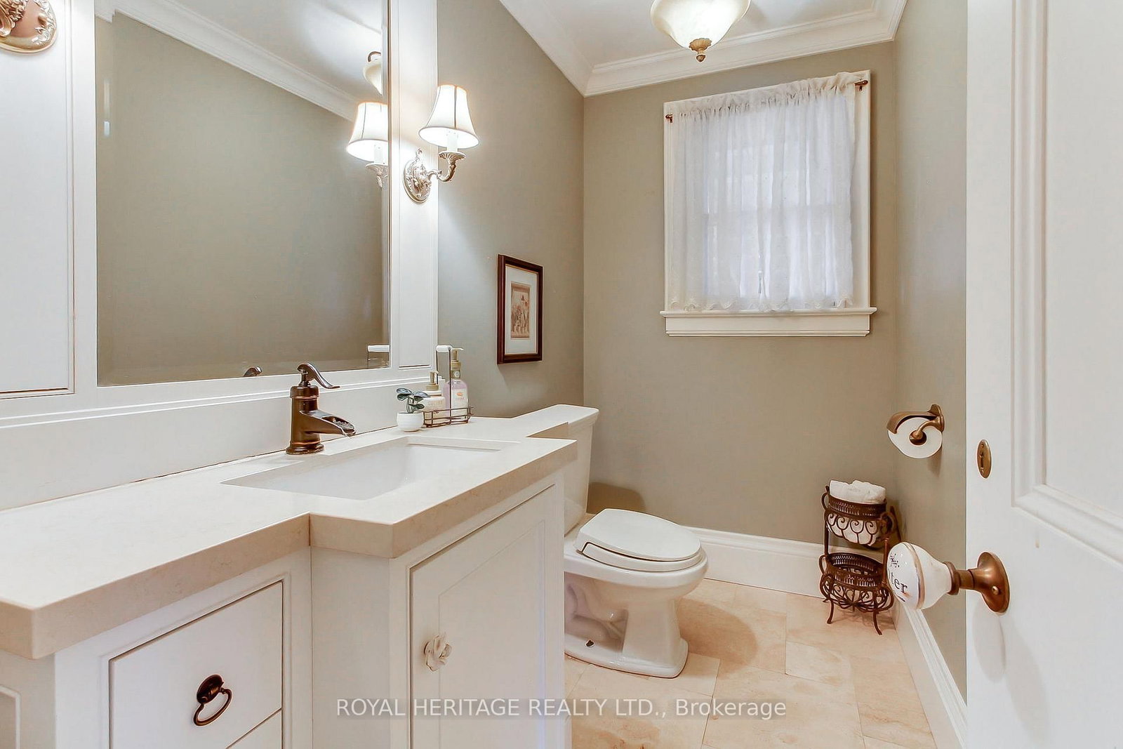 49 John Street E • Bradford West Gwillimbury, ON photo 21