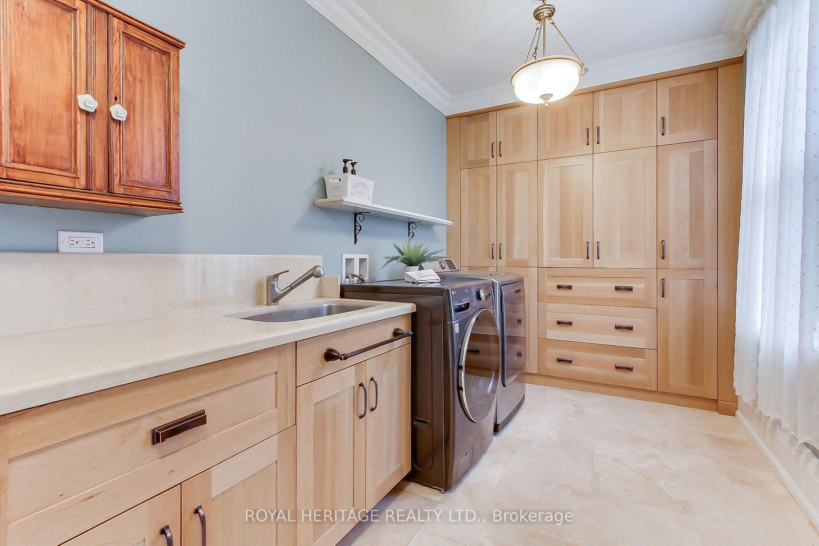 49 John Street E • Bradford West Gwillimbury, ON photo 22