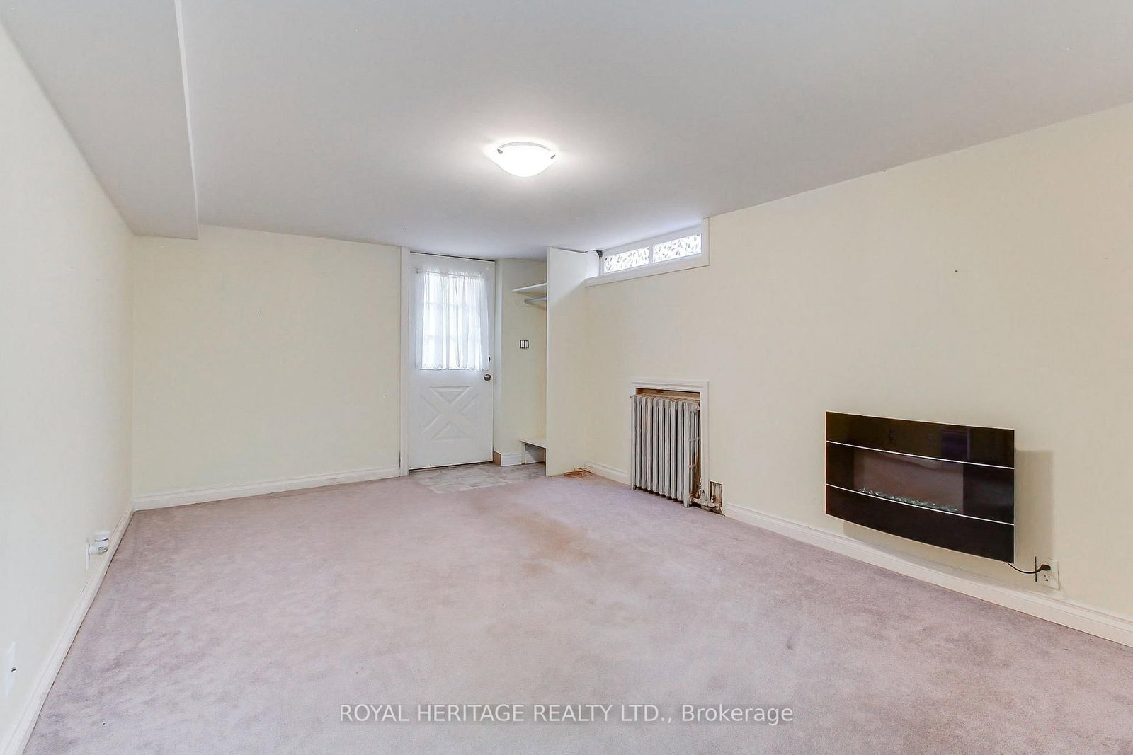 49 John Street E • Bradford West Gwillimbury, ON photo 35