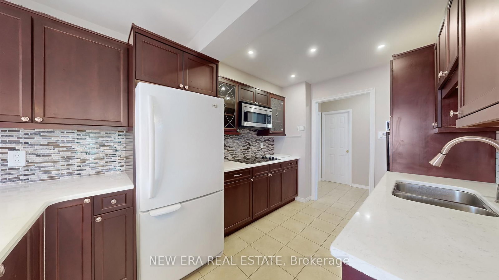 Detached House for sale at 100 Cherry Hills Road, Vaughan, Ontario, L4K 1M5 - Glen Shields - MLS: N12953258