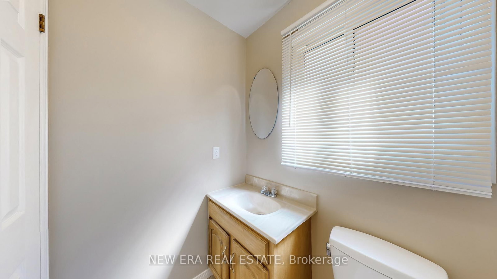 Detached House for sale at 100 Cherry Hills Road, Vaughan, Ontario, L4K 1M5 - Glen Shields - MLS: N12953258