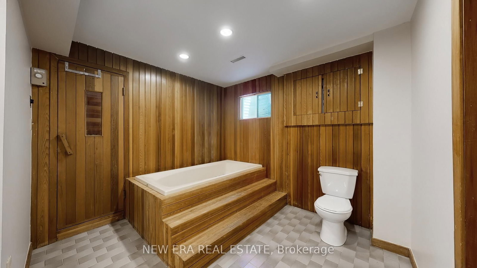 Detached House for sale at 100 Cherry Hills Road, Vaughan, Ontario, L4K 1M5 - Glen Shields - MLS: N12953258