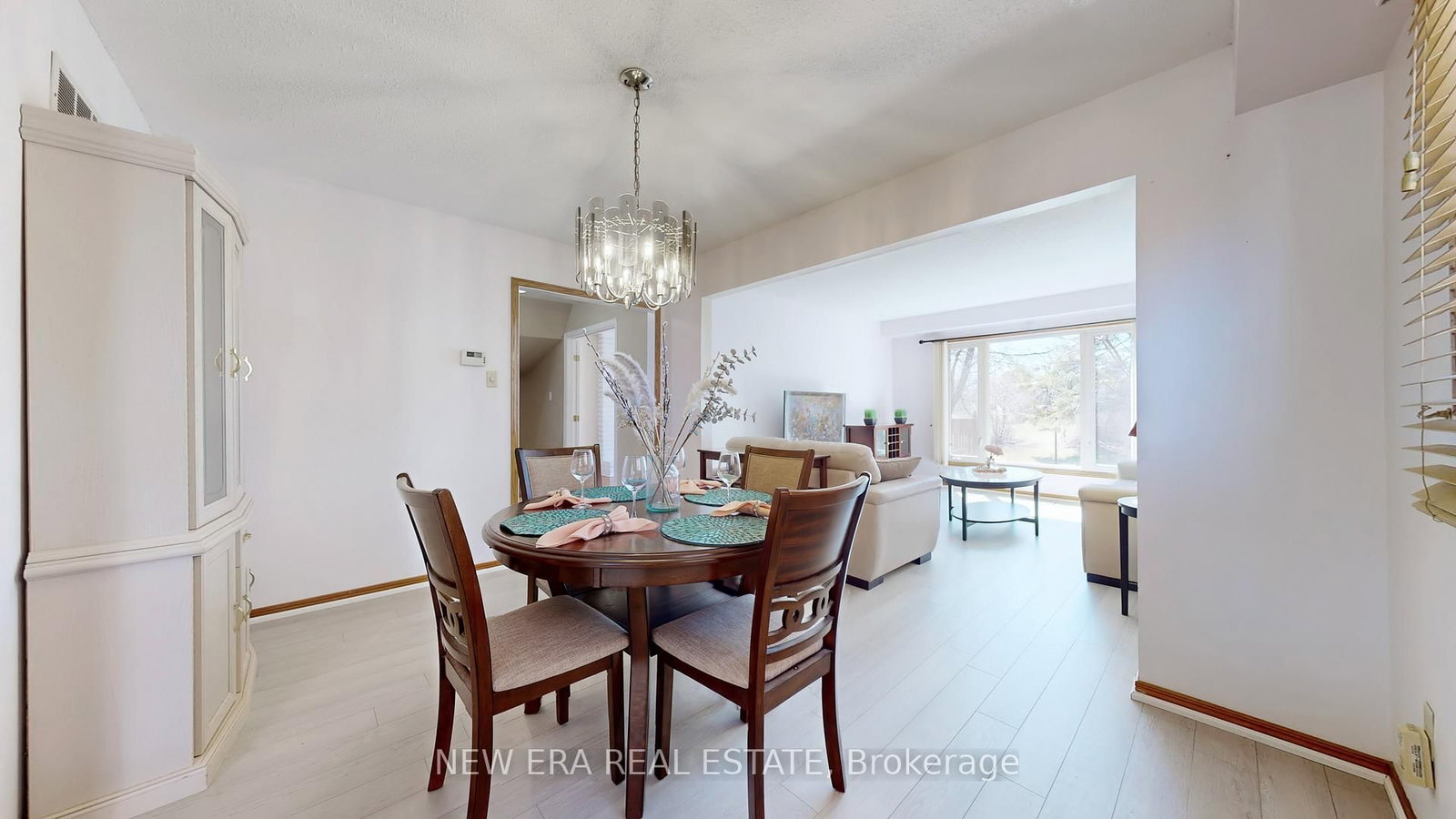 Detached House for sale at 100 Cherry Hills Road, Vaughan, Ontario, L4K 1M5 - Glen Shields - MLS: N12953258