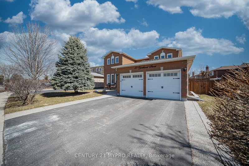 49 Yorkland St, Richmond Hill, L4C 9Z4 | Image 2