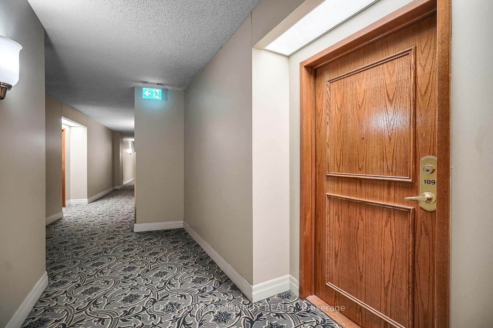 Condo for sale at 109-2502 Rutherford Road, Vaughan, Ontario, L4K 5N6 - Maple - MLS: N12953622